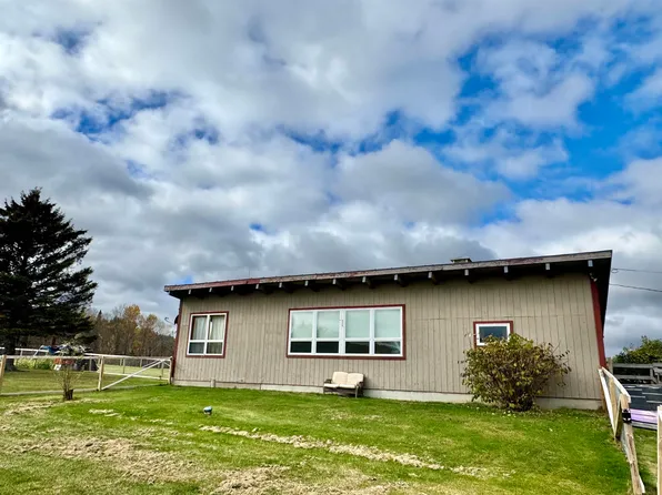 523 Brock Hill Road, Newbury, VT 05051