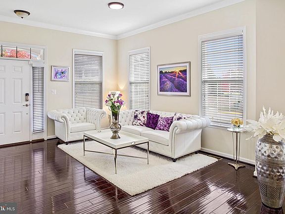 3rd image of 7311 Hayfield A Rd