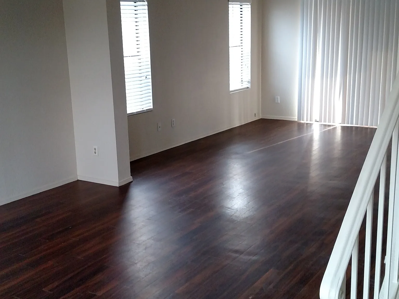 3 bed, 2.5 bath, 1472 sqft, $1,850 — Photo 2