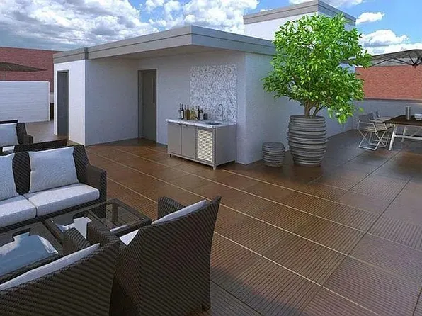 1753 East 12th Street image 6 of 9