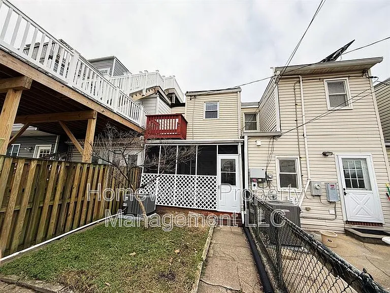 1465 Stevenson St — Photo 7