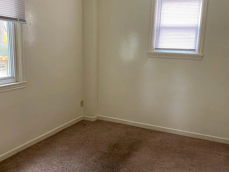 127 Seminary Ave #1 — Photo 8