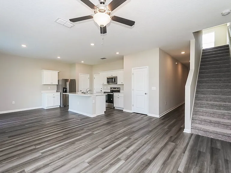 962 Kelly Fern Loop — Photo 4