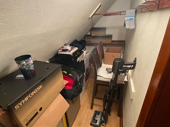 Bedroom 2 walk-in closet