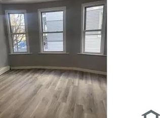 343 Pearl St #2F, Bridgeport, CT 06608