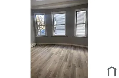 343 Pearl St Photo 1