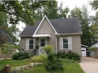 1513 W 8th St, Appleton, WI 54914