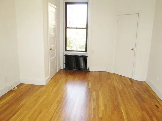 Rented by Keller Williams NYC | media 20