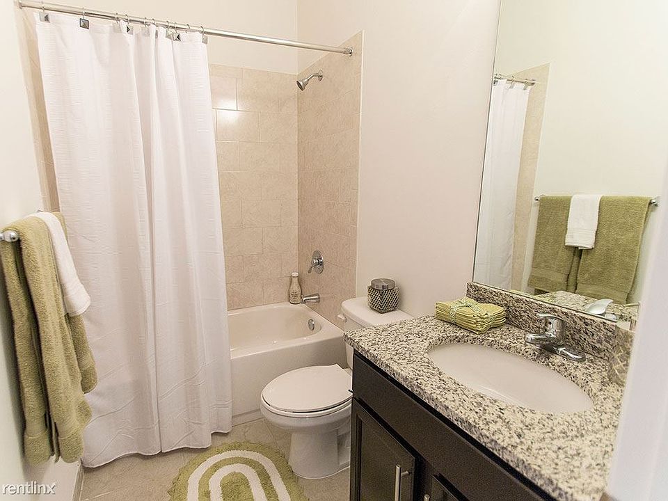 toscanaplace-apartment-interior-bathroom1