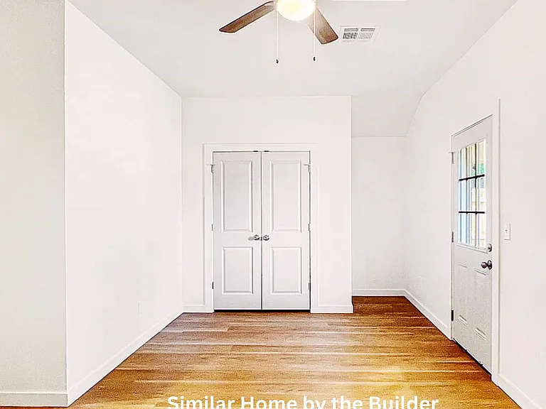 2122 SW Charles Whitlow Ave — Photo 6