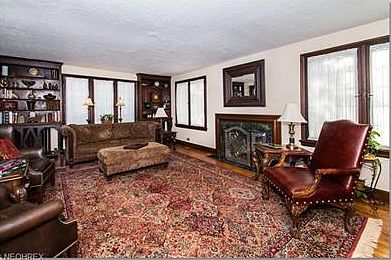 5th image of 1247 Oakridge Dr