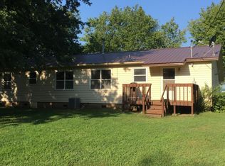 10057 S 430th Rd, Chouteau, OK 74337