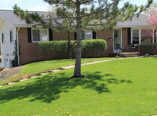 1195 Larchwood Rd, Mansfield, OH 44907