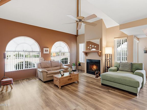 5th image of 1211 N MILLER Road #116