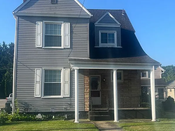 920 Dewey Ave, New Castle, PA 16101
