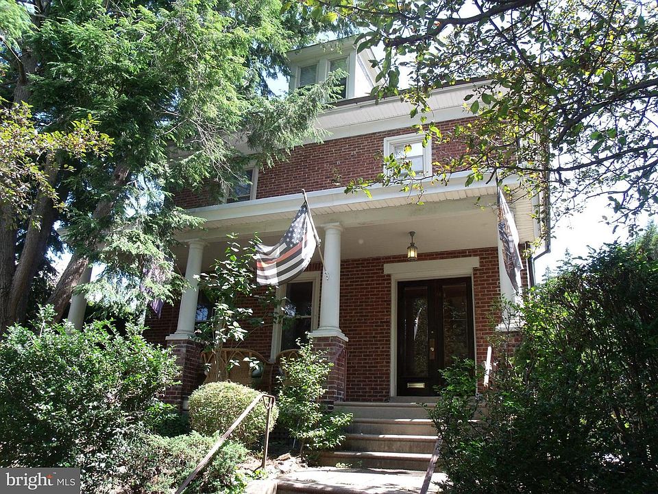 1st image of 201 Borbeck Ave