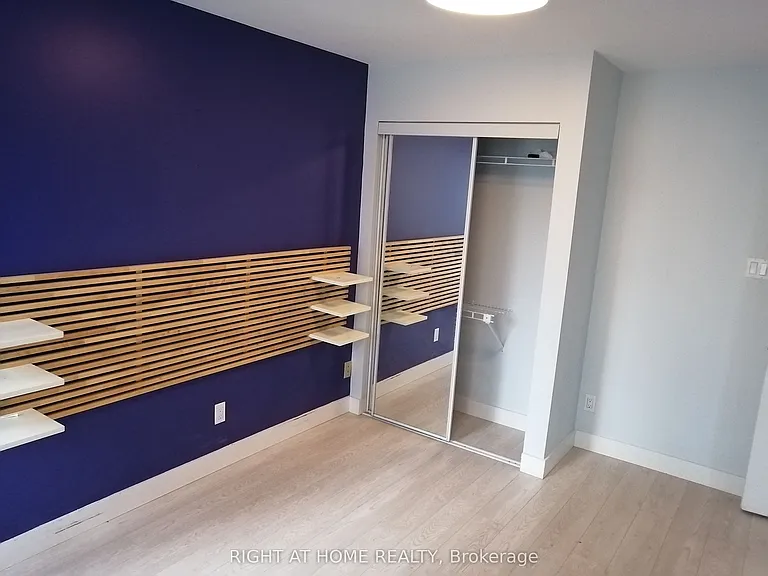 40 Scollard St #1601 — Photo 26