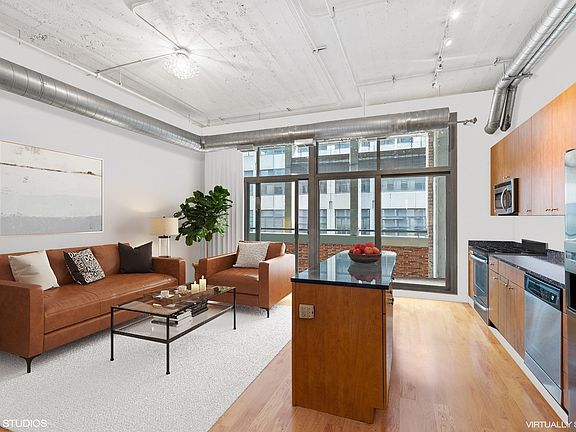 2nd image of 565 W Quincy St Unit 605