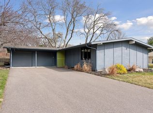 6313 Ridgeview Dr, Edina, MN 55439