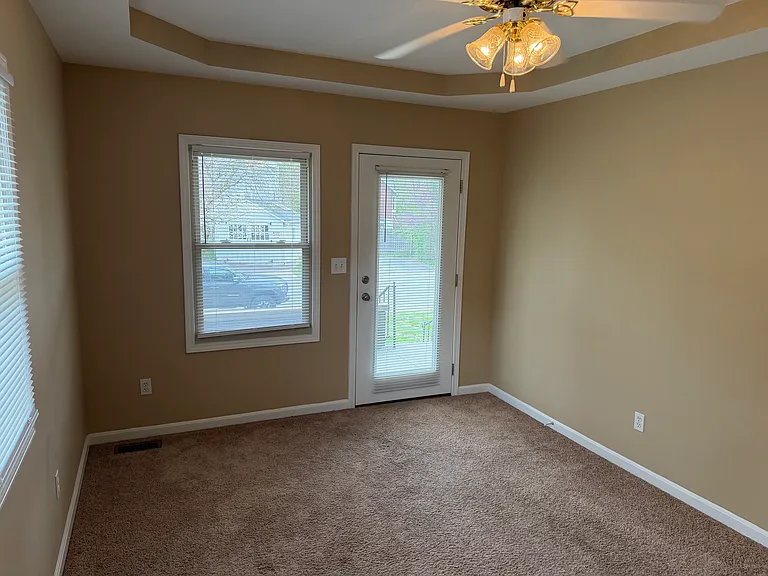 318 W Kenwood Way #1 — Photo 18