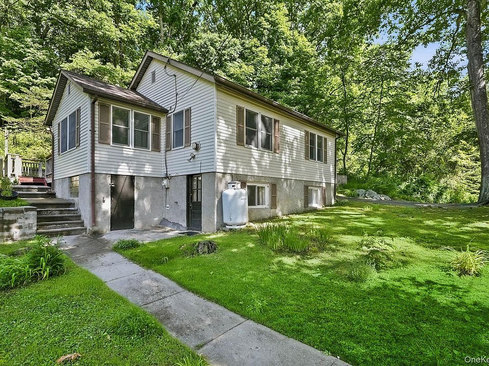 1st image of 19 Woodlawn Road
