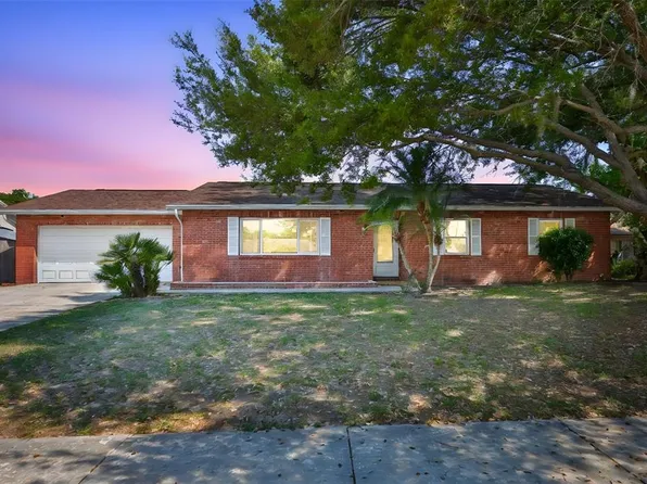 116 Mary Kay Ct, Brandon, FL 33511