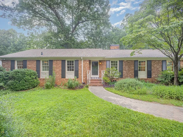 2425 Wentworth St, Raleigh, NC 27612