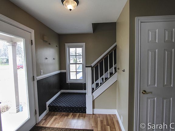 4th image of 2460 Hall St SE