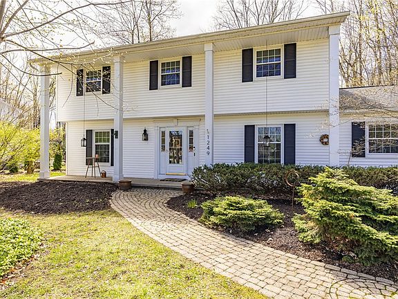 4th image of 1249 Holley Rd