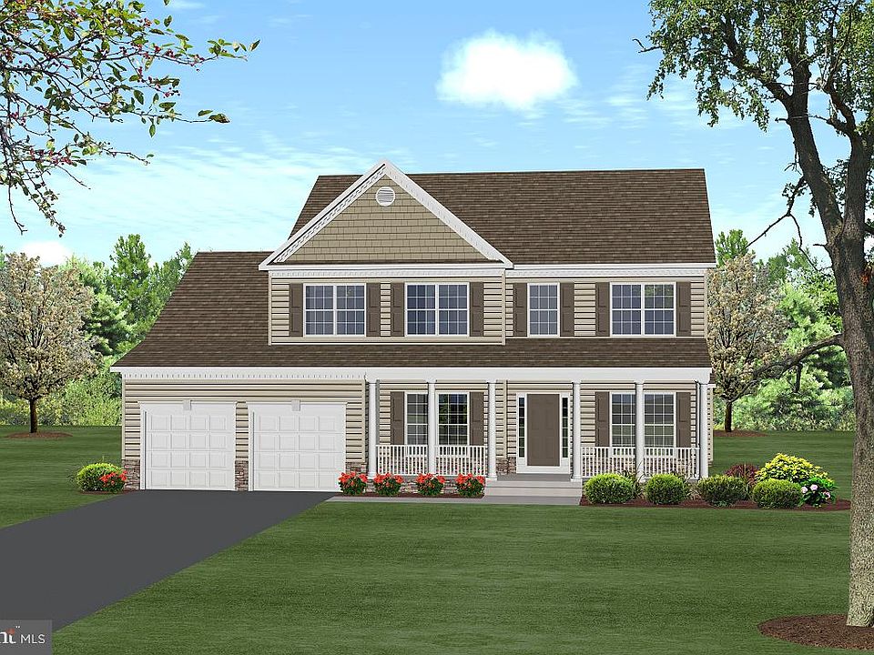 2nd image of 24091 Woodmore Dr