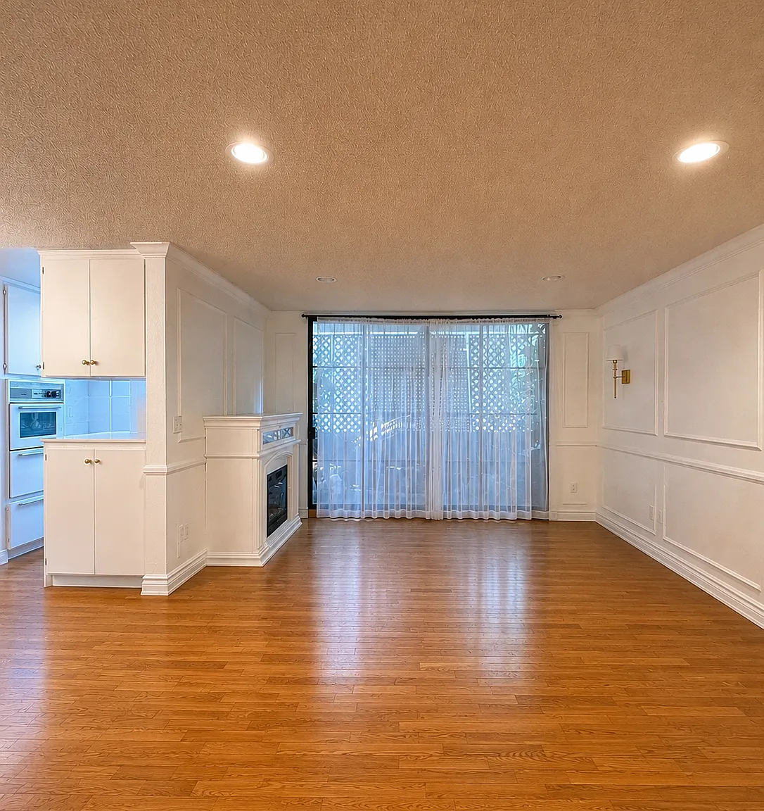 1 bed, 726 sqft, $2,000 — Photo 3