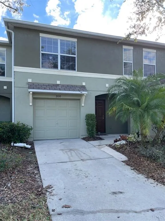 3 bed, 2.5 bath, 1513 sqft, $2,100 — Photo 1