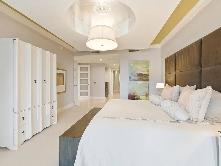 4501 Gulf Shore Blvd N #404 — Photo 26