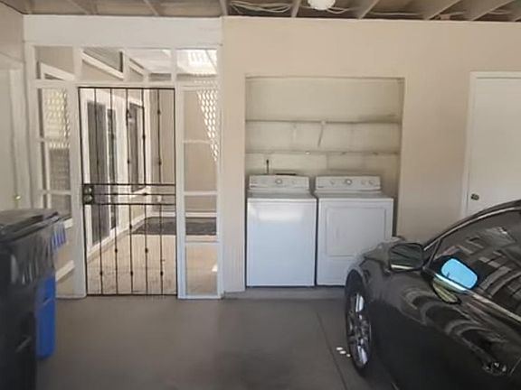 4th image of 6313 N Willowbrook Dr