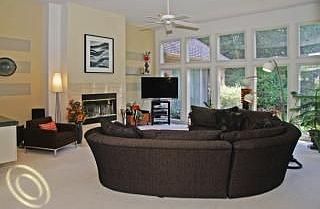 4th image of 10781 Millwood Dr