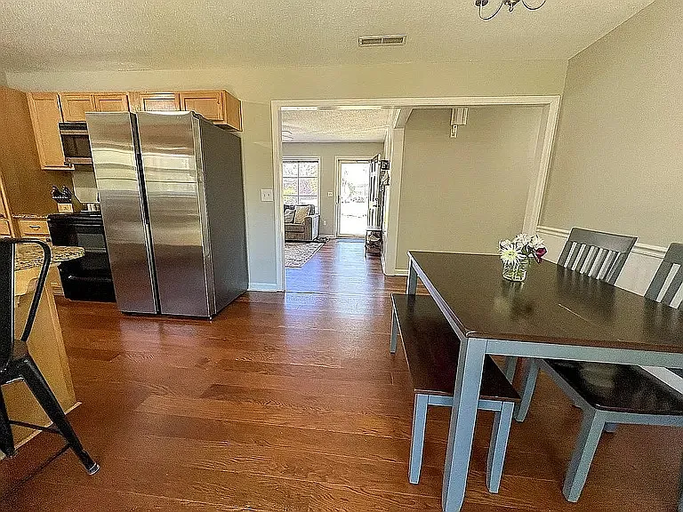 1237 Redeemer Dr — Photo 9