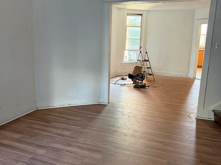 1734 Belfield Ave — Photo 3