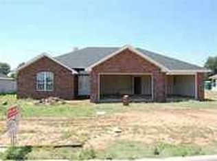 3712 Springwood, Clovis, NM 88101