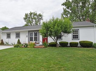 1105 Dauphine Ln, Ballwin, MO