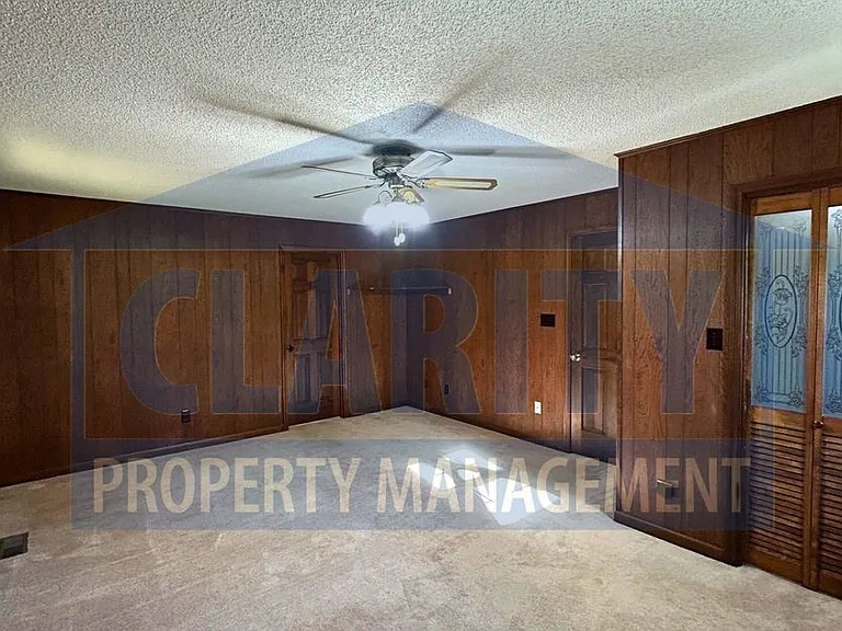 912 Fairmont Ave NW — Photo 24