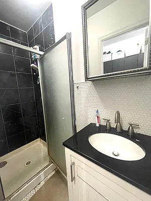 Rented by Building Equity Real Estate LLC | media 8