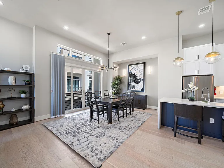 3515 Hutchins St — Photo 4