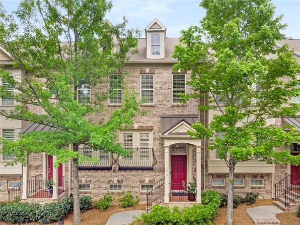 1075 E Paces Ln NE, Atlanta, GA 30326