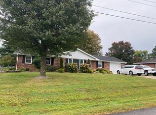 908 Gardenia Dr, Campbellsville, KY 42718