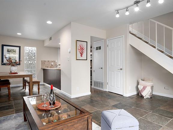 2nd image of 103 Roundtree Boulevard