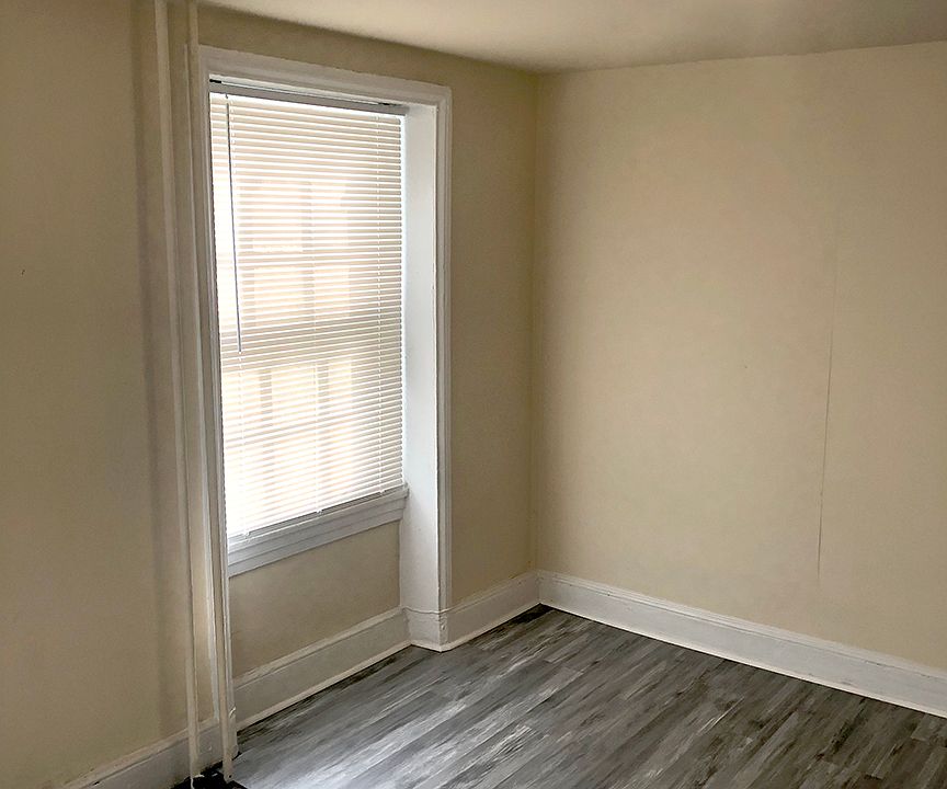 1st image of 316 S 15th St APT 3