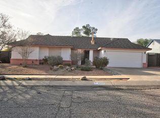 4940 W Waterbuck Dr, Tucson, AZ 85742