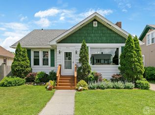 7711 15th Ave, Kenosha, WI 53143