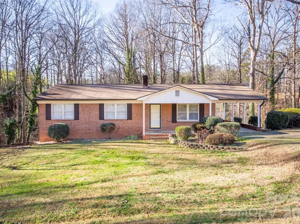 291 Spicewood Cir, Troutman, NC 28166