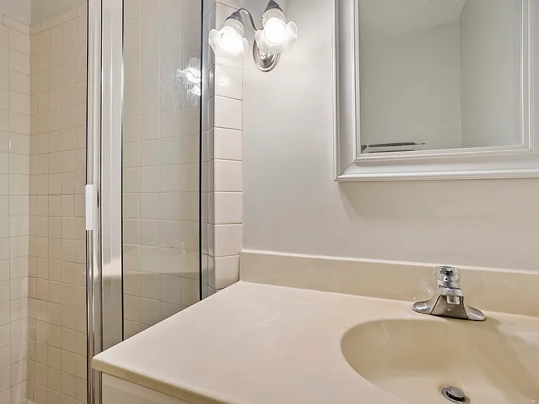 1801 Quail Ridge Rd — Photo 22